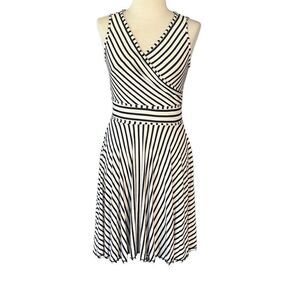 Max Studio Black White Stripe Sleeveless Dress Women’s Medium